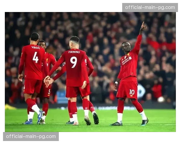 积分榜前10队伍胜场差距微小,排名随时可能变化 积分榜前10队伍胜场差距微小,排名随时可能变化